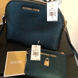 Michael Kors crossbody w/wallet! New with tags!